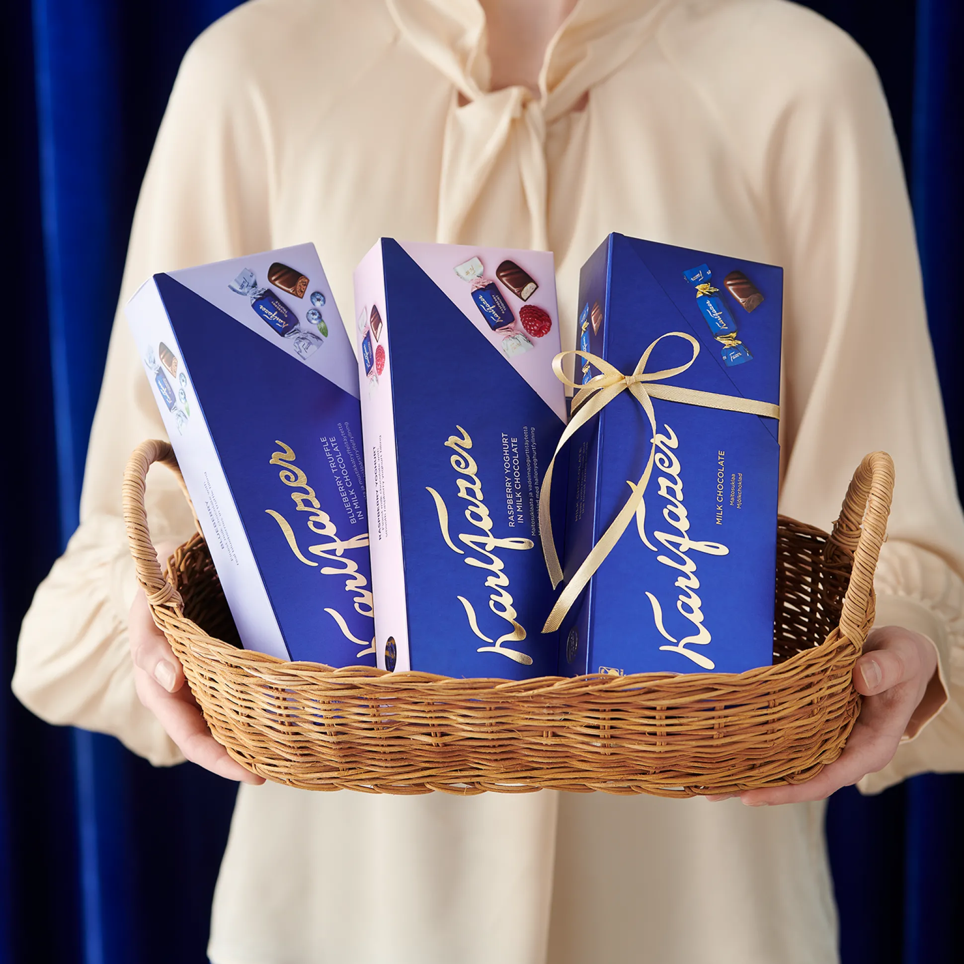 Fazer Blueberry Truffle Milk Chocolate Box (270g)