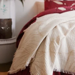 Finlayson Lilia Blanket, beige / white