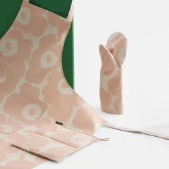 Marimekko Pieni Unikko Oven Mitten, cotton/peach