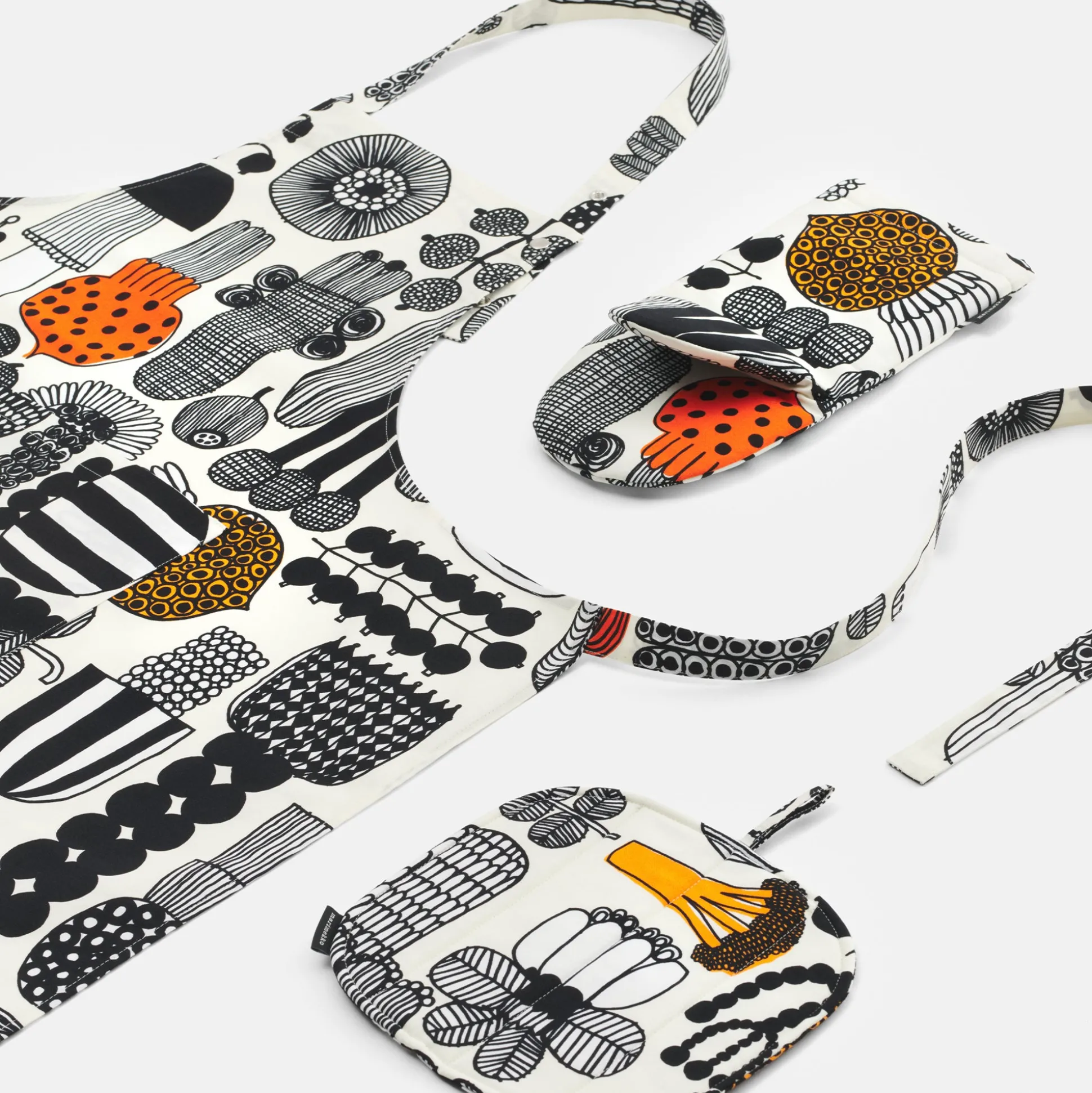 Marimekko Puutarhurin Parhaat Pot Holder, white/black/orange