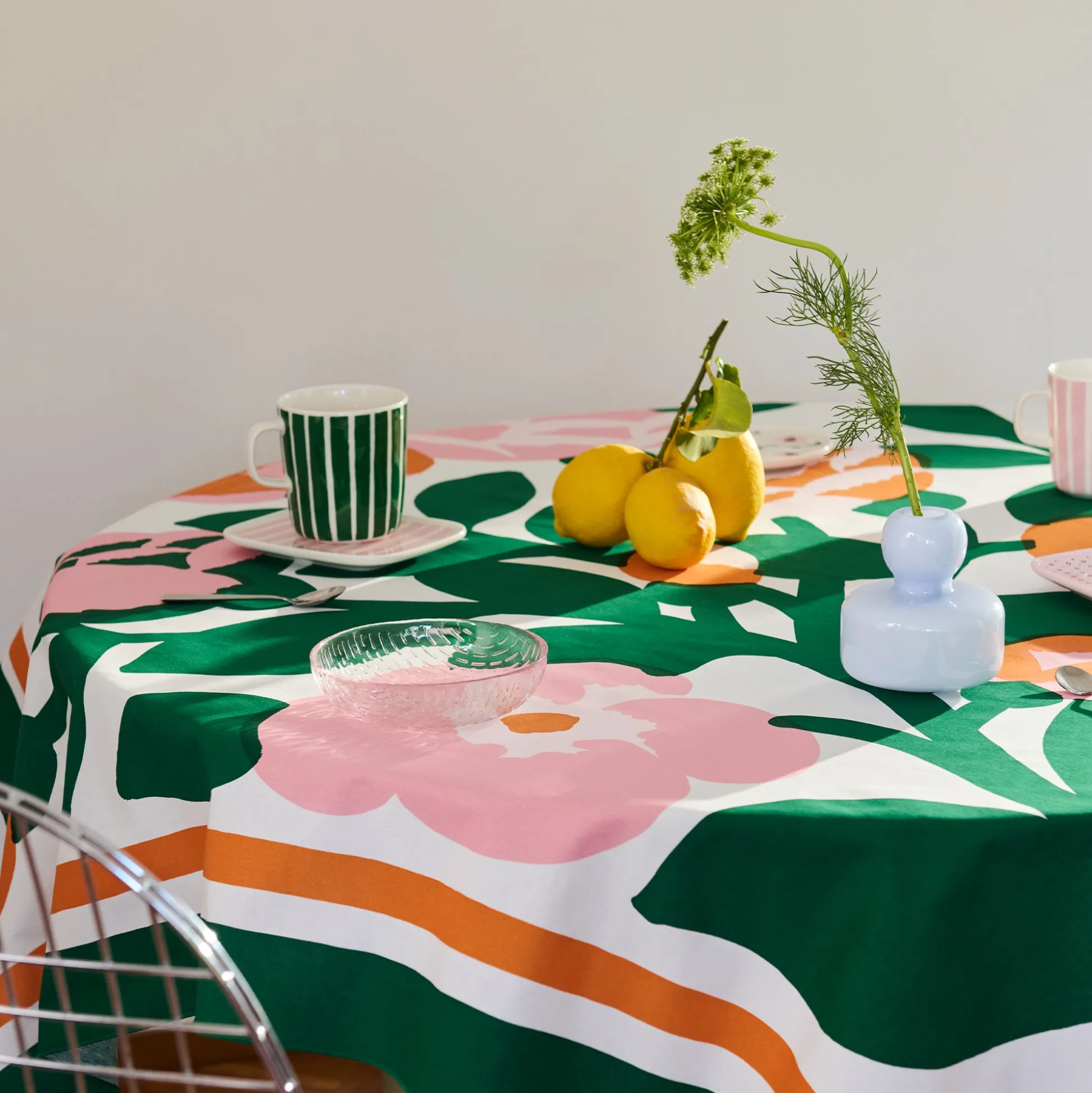 Marimekko Syksy Light Pink Glass Bowls (Set of 2)