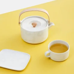 Marimekko Unikko Small Rectangular Plate, off-white/white