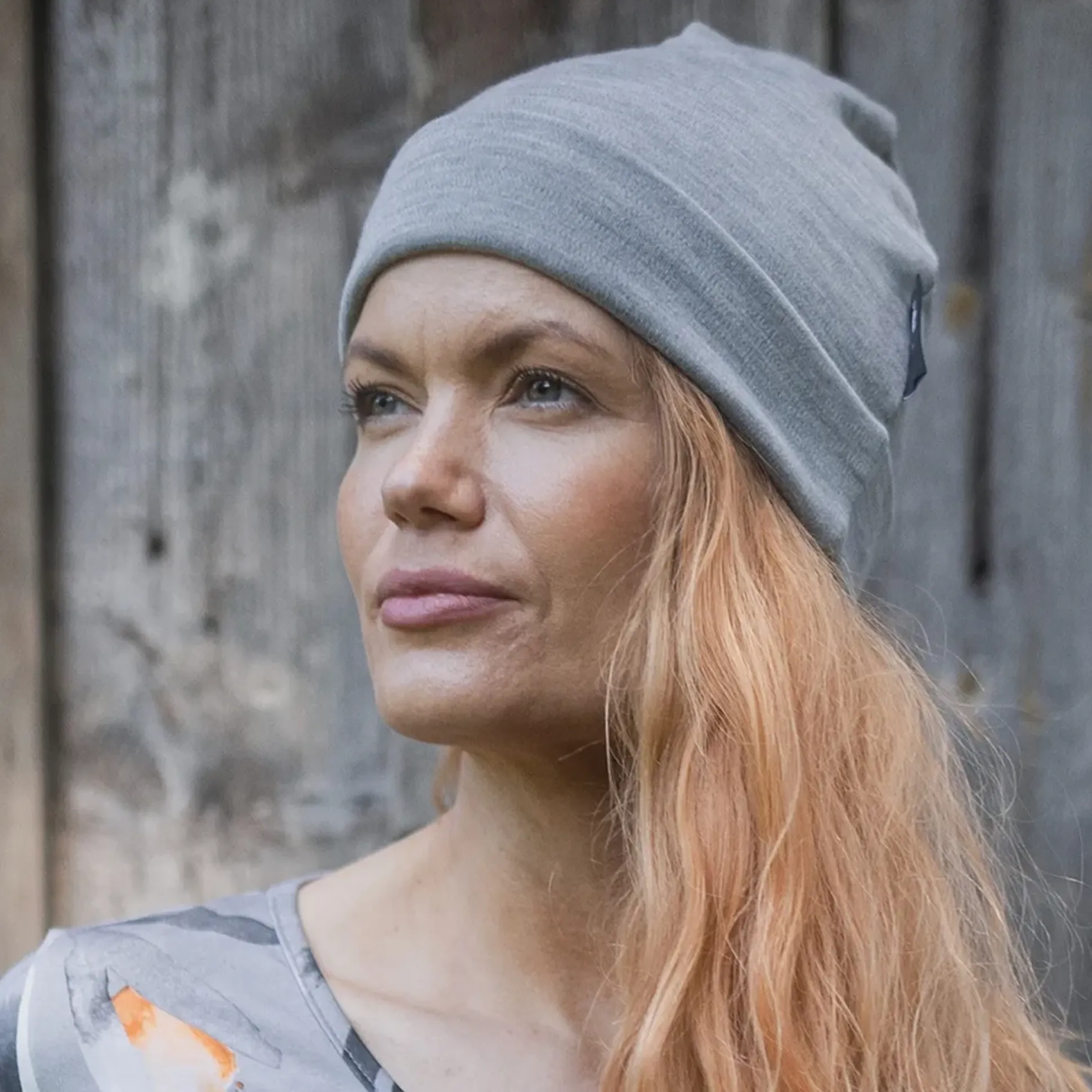 Paapii Woman's Merino Wool Beanie, grey