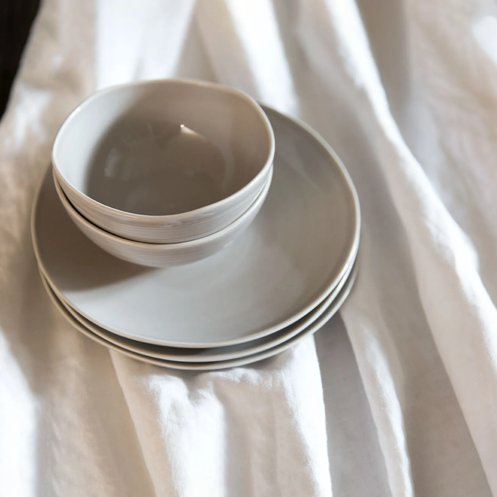 Pentik Kallio Grey Salad Plate