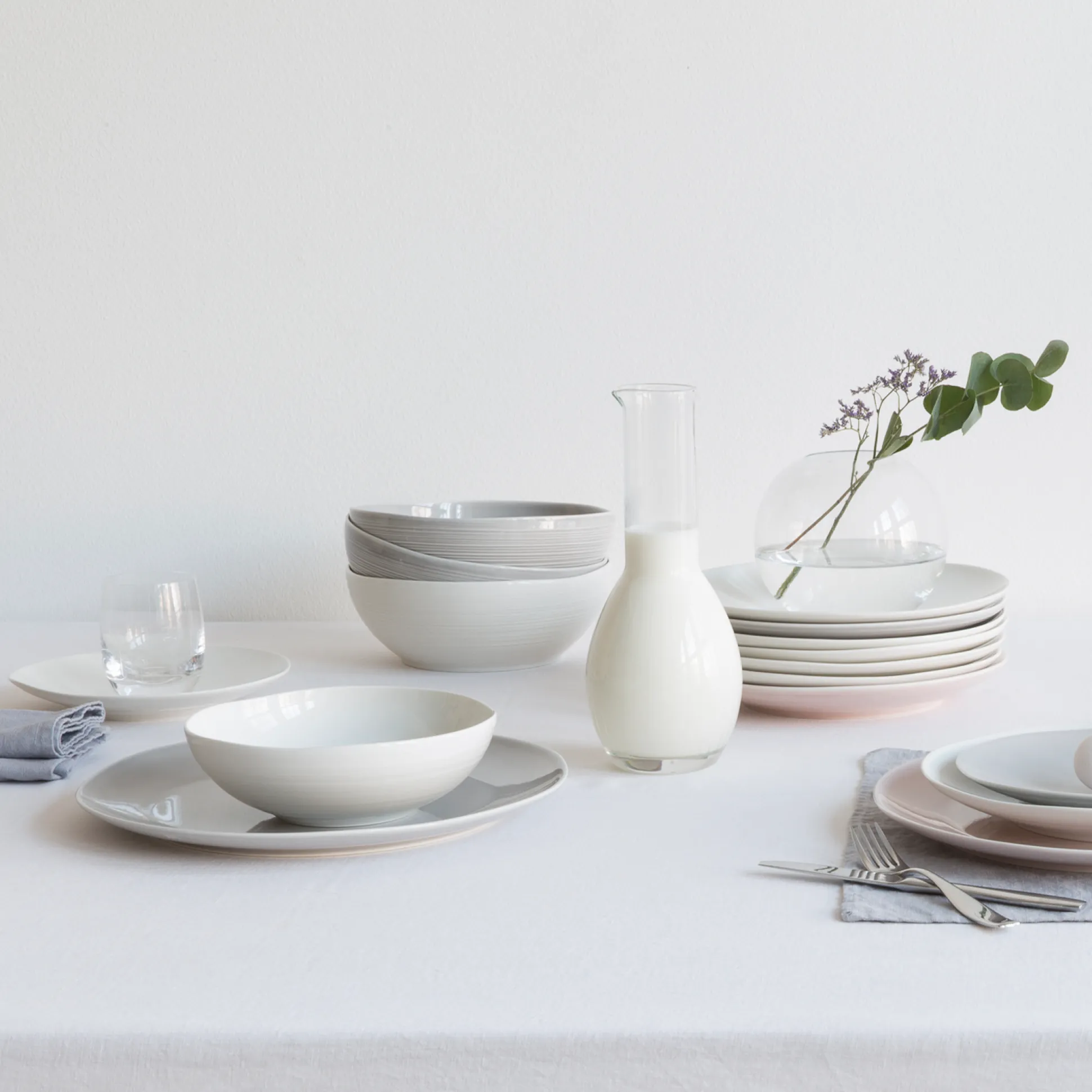 Pentik Kallio Grey Salad Plate